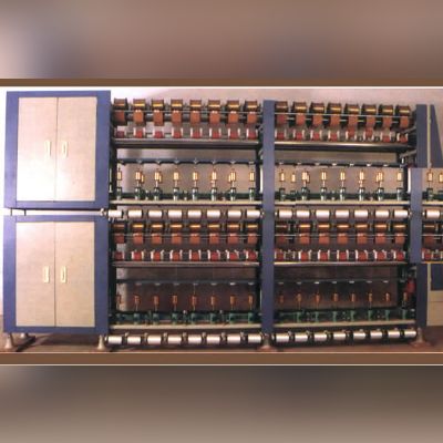 Hollow Twister (Covering Machine)